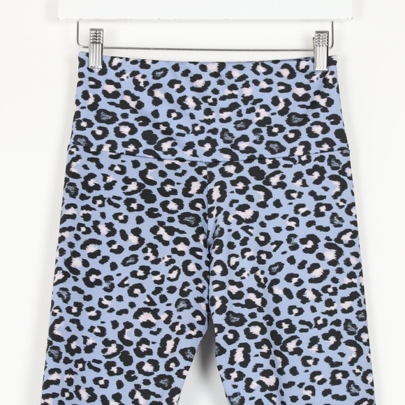 Onzie High Waisted Cheetah Leggings - Picture 2 of 8